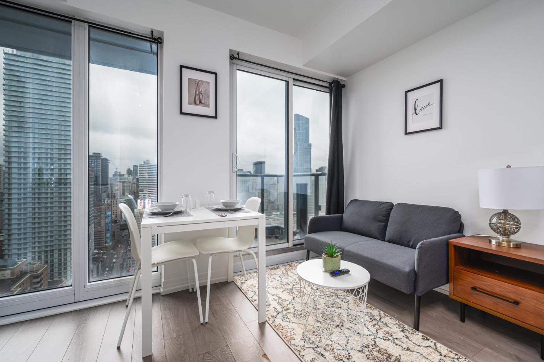 Toronto Garden Suites Bagian luar foto