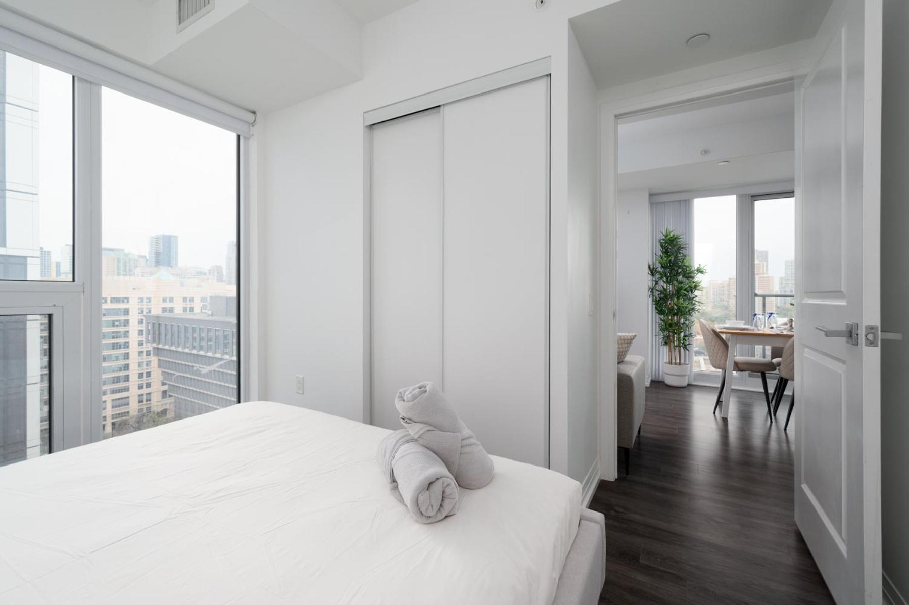Toronto Garden Suites Bagian luar foto