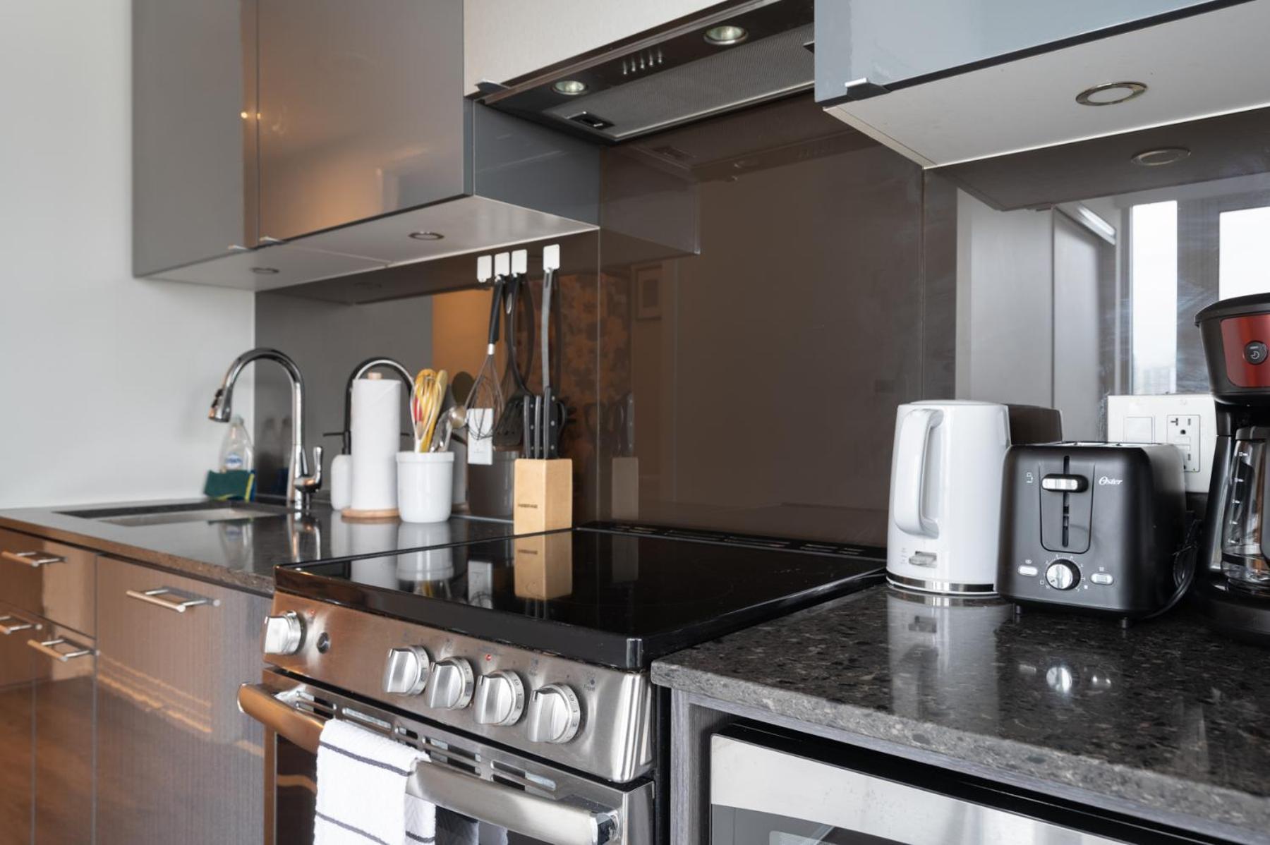 Toronto Garden Suites Bagian luar foto