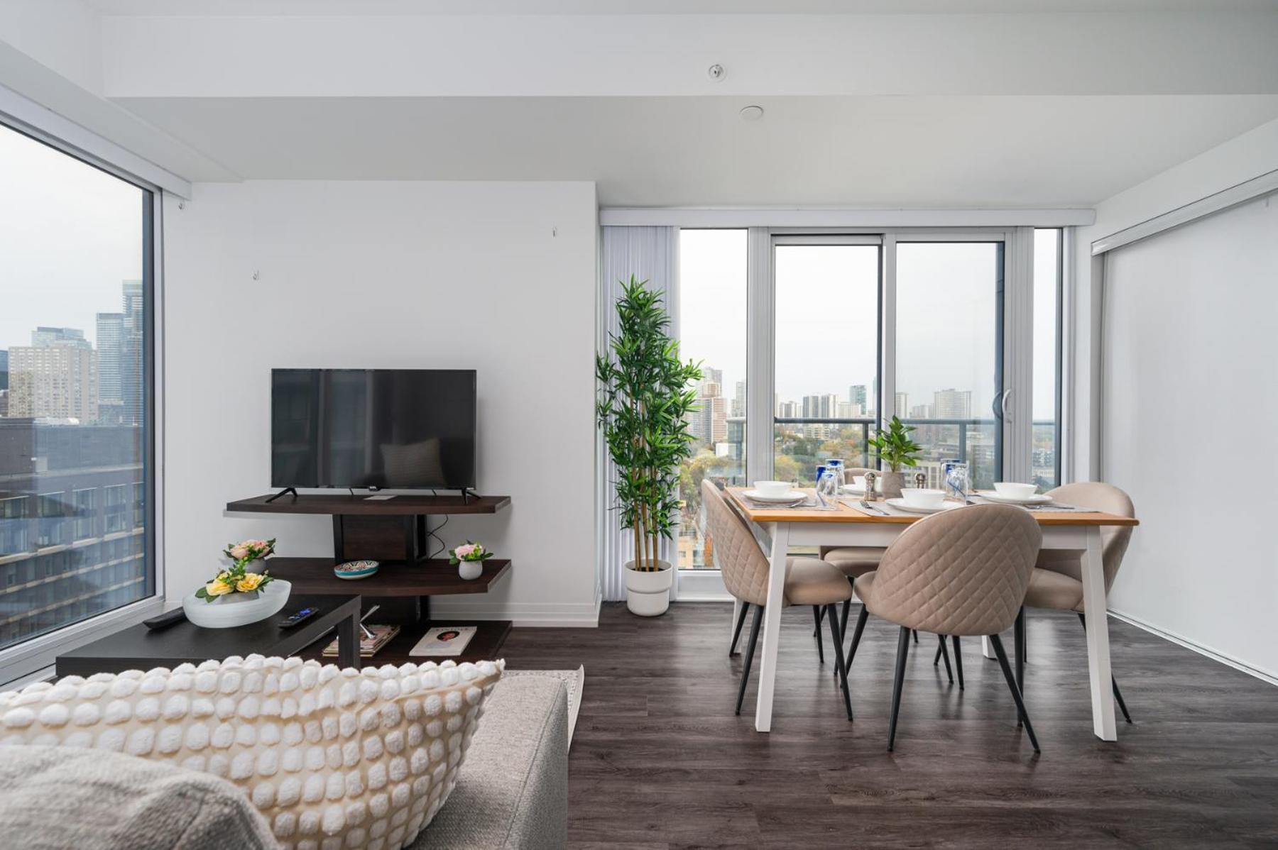 Toronto Garden Suites Bagian luar foto